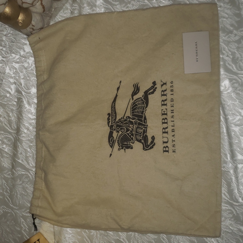 Burberry Haymarket Canterbury Tote - Picture 16 of 16